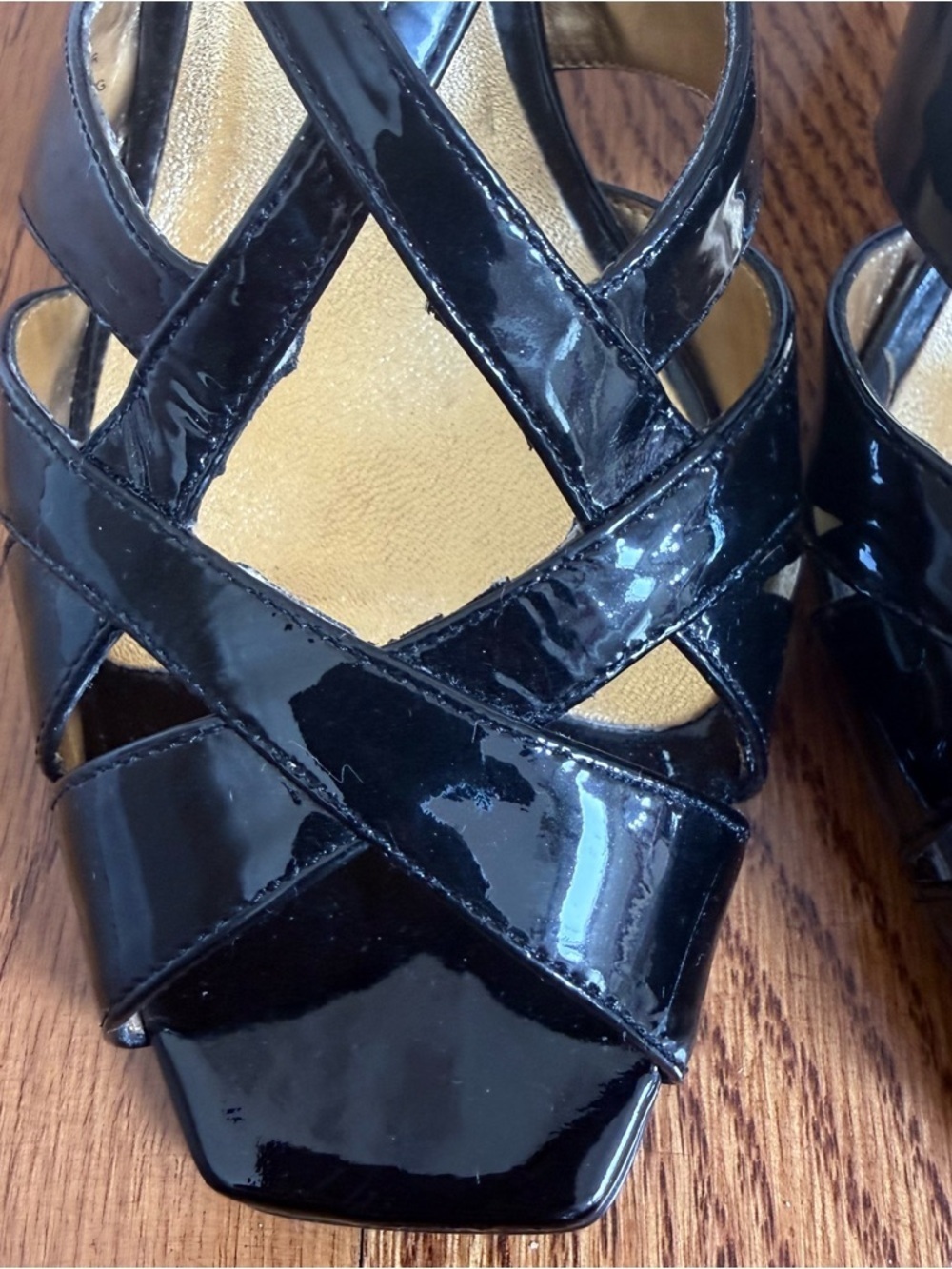 Arturo Chiang Black Soft Patent Leather Slingback Heels size 6.5 - Picture 6 of 9